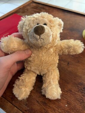 GUND Bears 320555 small 6” Tan Bear